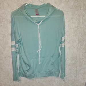 No Boundaries Green Hoodie Relaxed thin fit Sweatshirt